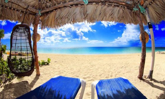 Rollezz Villas Beach Resort