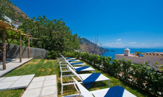 Albadamare Boutique Hotel
