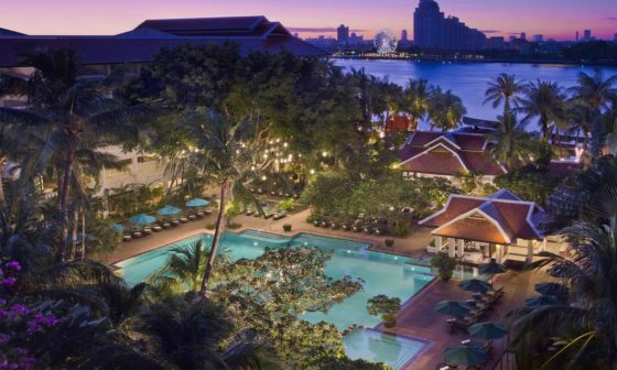 Riverside Resort