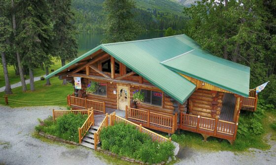 summit lake lodge