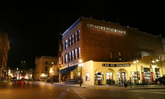 martin mason hotel