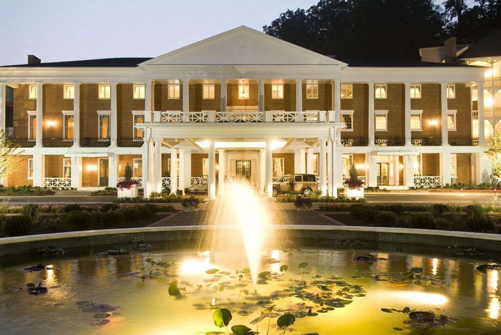 Affordable All-Inclusive Honeymoon Packages in the USA