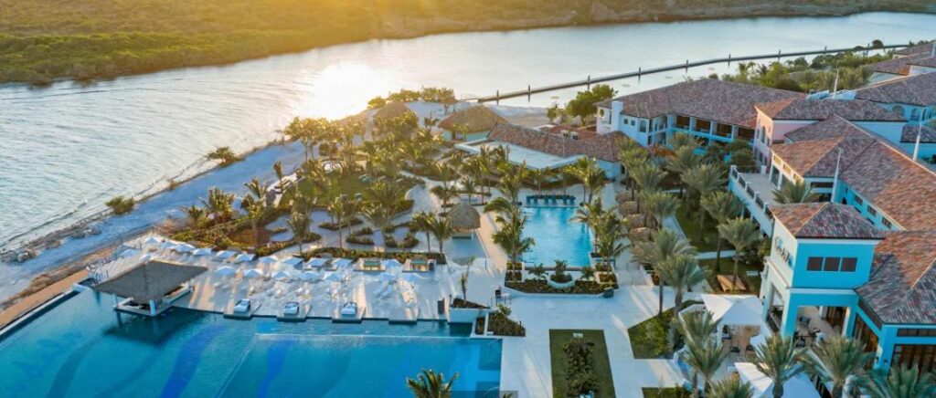 sandals roay curacao